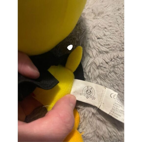Looney Tunes Kids Yellow Red With Sylvester Hat Tweety Bird Plush Stuffed Toy - Picture 3 of 12
